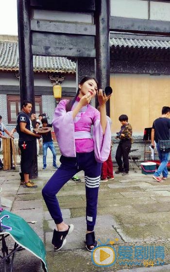 王祉萱片场照 王祉萱高清写真_王祉萱高清剧照