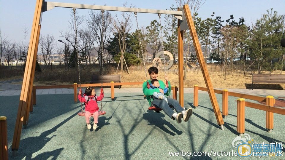 李栋旭生活照 李栋旭高清写真_李栋旭高清剧照