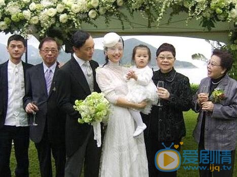 陈奕迅陈奕迅和徐濠萦合照 家人照 陈奕迅高清写真_陈奕迅高清剧照