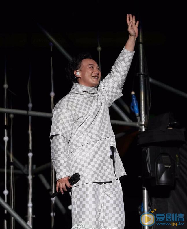 陈奕迅演唱会照 陈奕迅高清写真_陈奕迅高清剧照