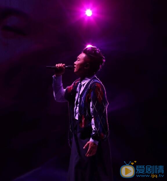 陈奕迅演唱会照 陈奕迅高清写真_陈奕迅高清剧照