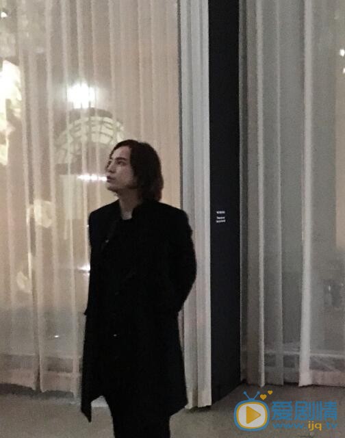 张根硕生活照 张根硕高清写真_张根硕高清剧照