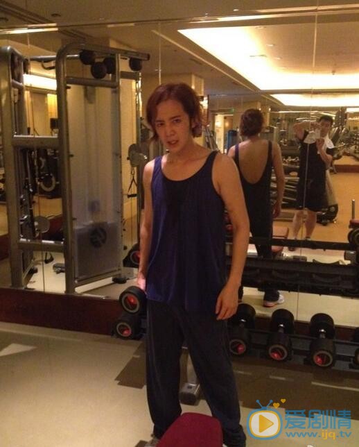 张根硕生活照 张根硕高清写真_张根硕高清剧照