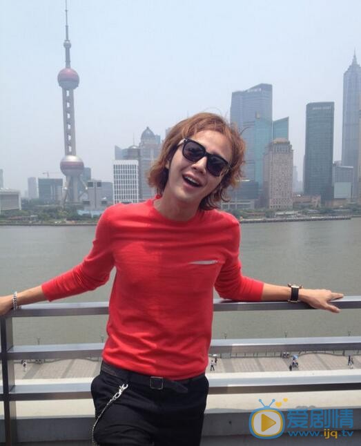 张根硕生活照 张根硕高清写真_张根硕高清剧照