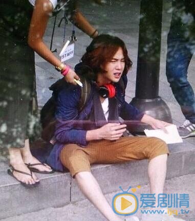 张根硕合照 张根硕高清写真_张根硕高清剧照