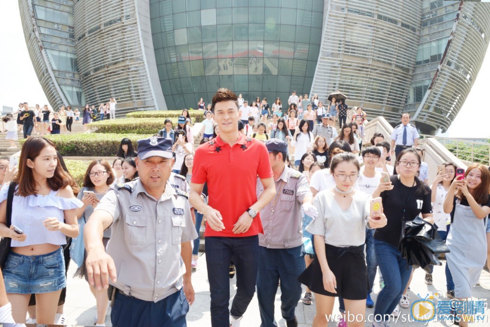 孙杨父母 孙杨高清写真_孙杨高清剧照