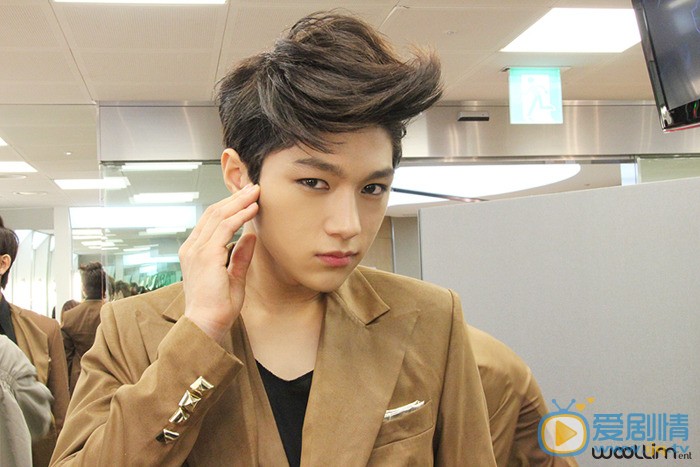 金明洙杂志图片 金明洙高清写真_金明洙高清剧照