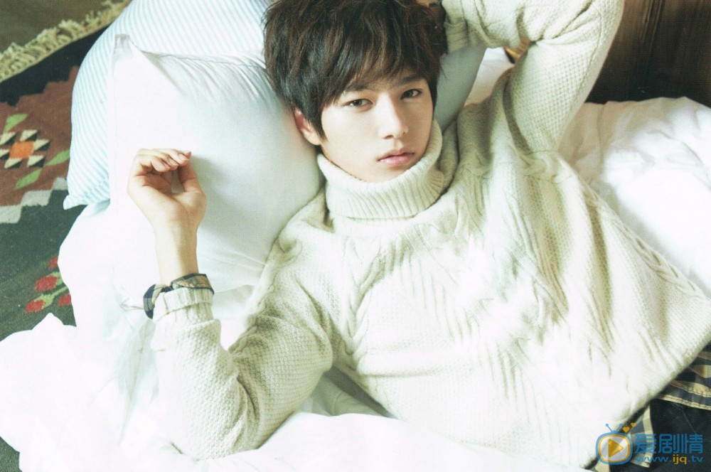 金明洙杂志图片 金明洙高清写真_金明洙高清剧照