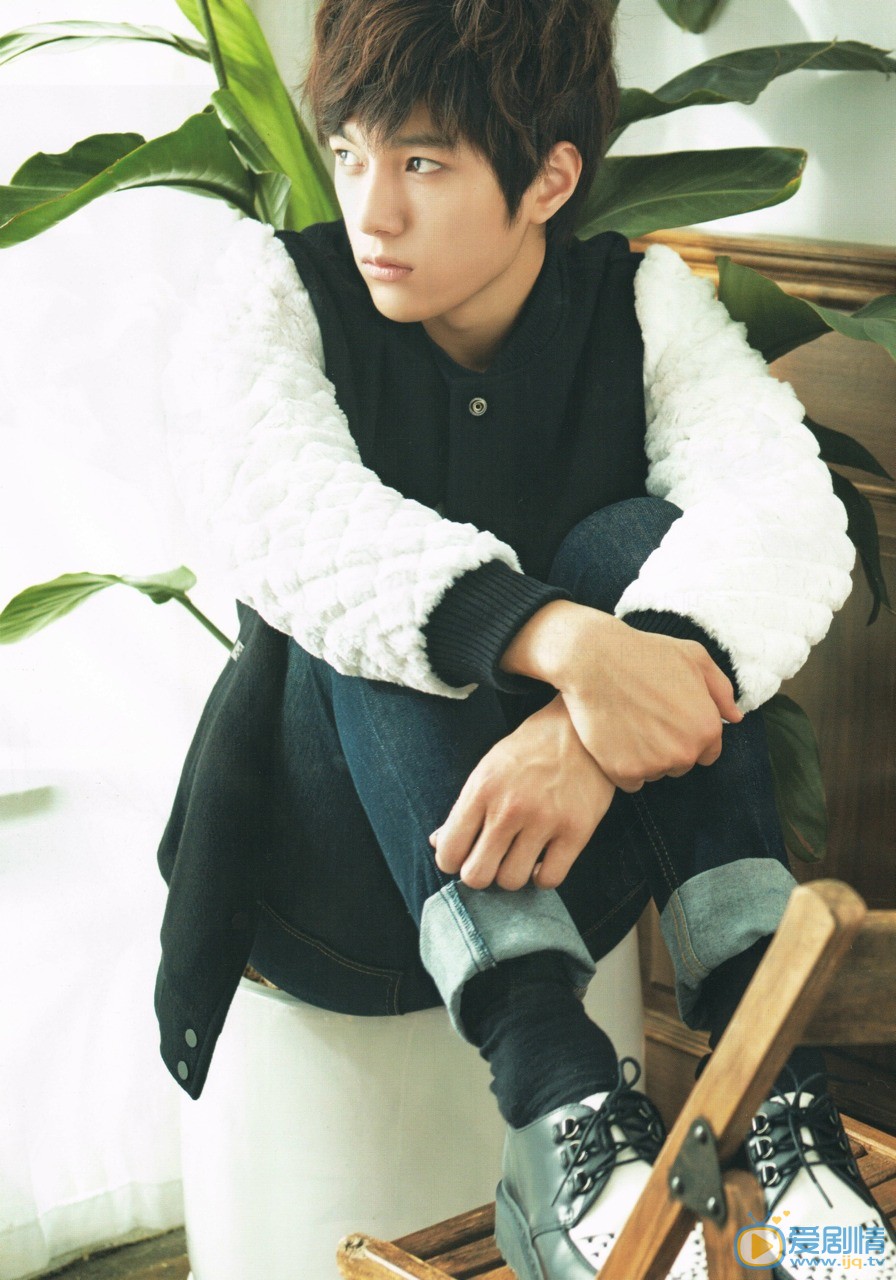 金明洙杂志图片 金明洙高清写真_金明洙高清剧照