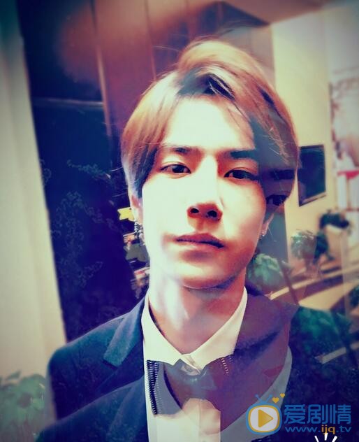 王一博生活照 王一博高清写真_王一博高清剧照