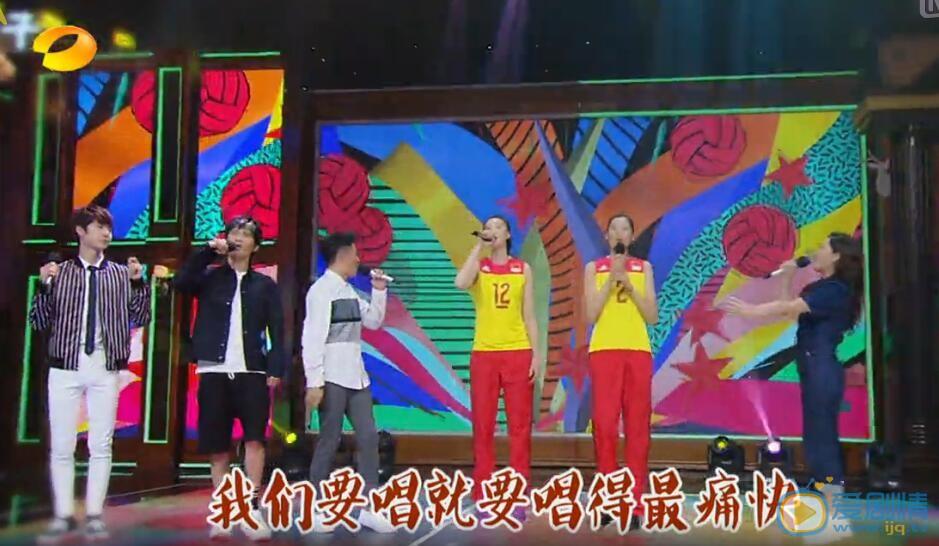 王一博《天天向上》节目照 王一博高清写真_王一博高清剧照