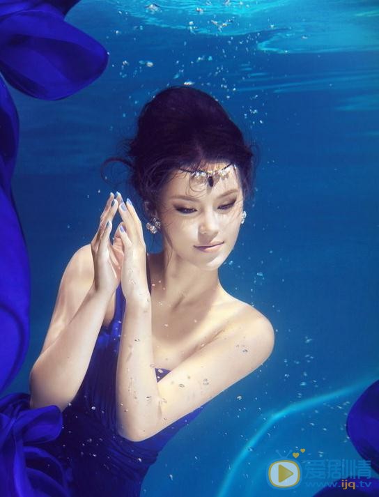 韩丹彤水中写真 韩丹彤高清写真_韩丹彤高清剧照