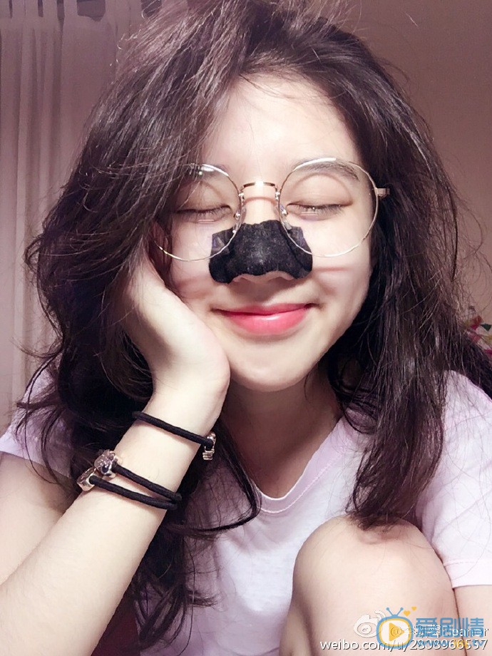 李凯馨生活照 李凯馨高清写真_李凯馨高清剧照