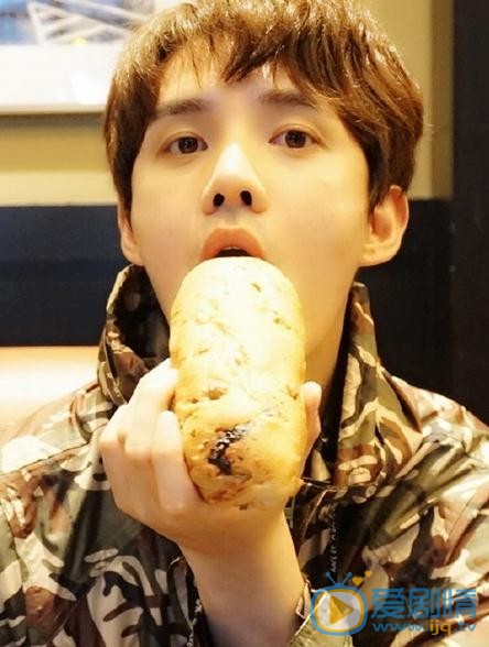 李健生活照 李健高清写真_李健高清剧照