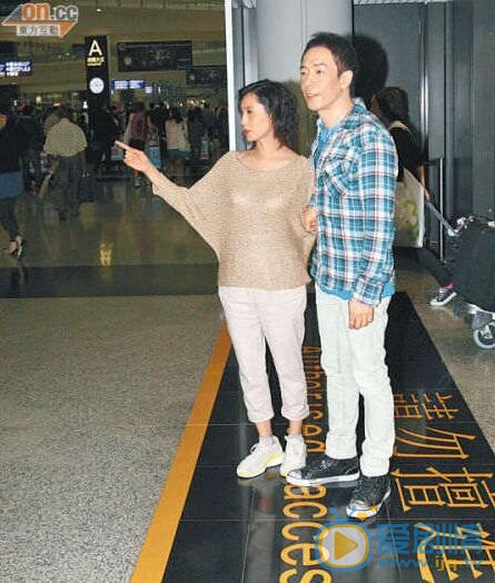 黄贯中黄贯中朱茵合照、全家照 黄贯中高清写真_黄贯中高清剧照