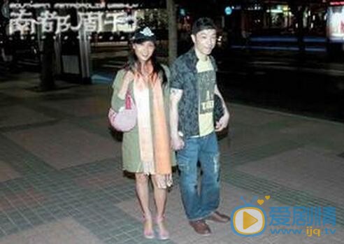 黄贯中黄贯中朱茵合照、全家照 黄贯中高清写真_黄贯中高清剧照