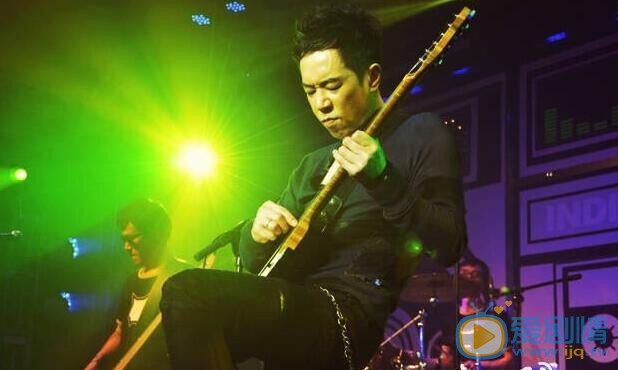 黄贯中玩吉他照 黄贯中高清写真_黄贯中高清剧照