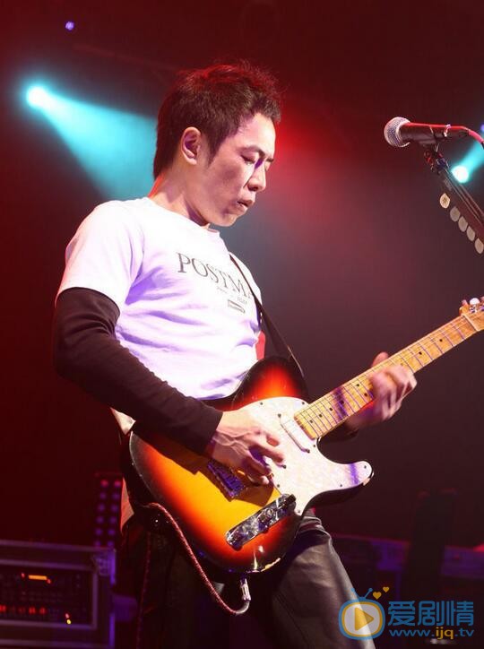 黄贯中演出照 黄贯中高清写真_黄贯中高清剧照