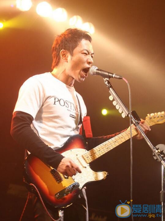 黄贯中演出照 黄贯中高清写真_黄贯中高清剧照