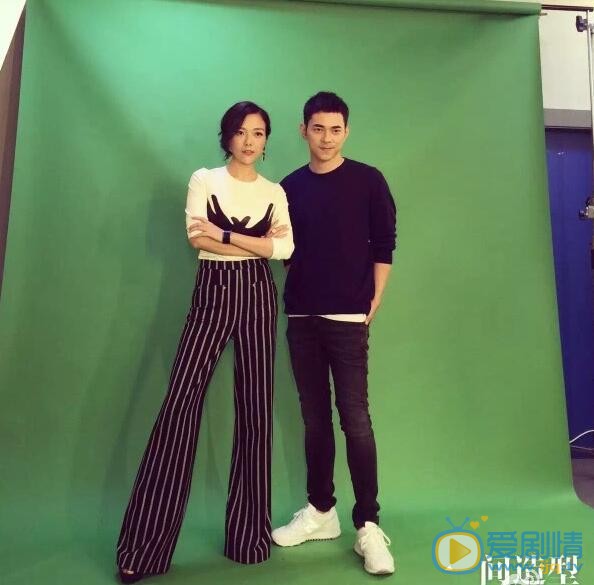 杨乐乐合照 杨乐乐高清写真_杨乐乐高清剧照