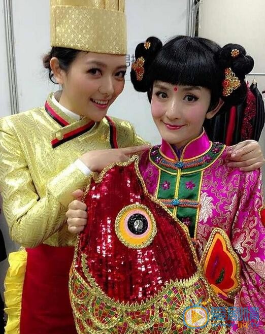 杨乐乐合照 杨乐乐高清写真_杨乐乐高清剧照
