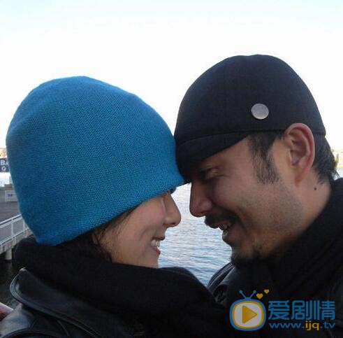 杨乐乐杨乐乐汪涵一家三口照 杨乐乐高清写真_杨乐乐高清剧照