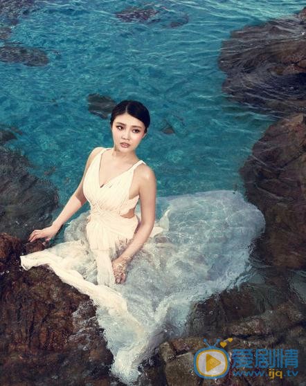 徐冬冬蓝色写真 徐冬冬湿身写真