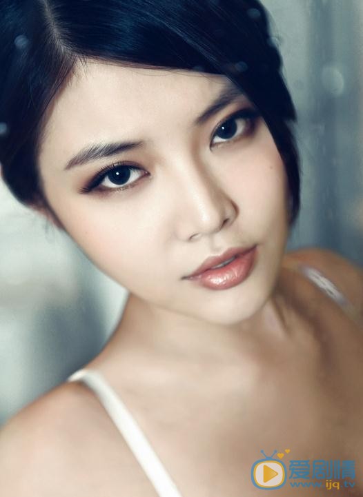 徐冬冬比基尼写真 徐冬冬高清写真_徐冬冬高清剧照