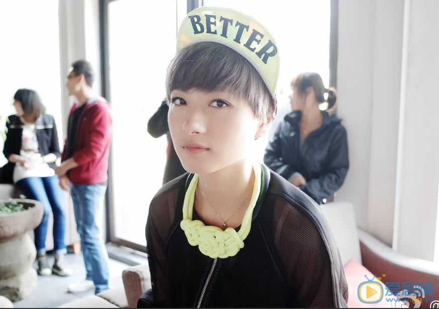 万茜素颜生活照 万茜高清写真_万茜高清剧照