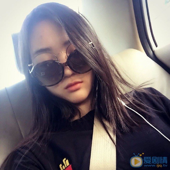 赵嘉敏自拍照 赵嘉敏高清写真_赵嘉敏高清剧照