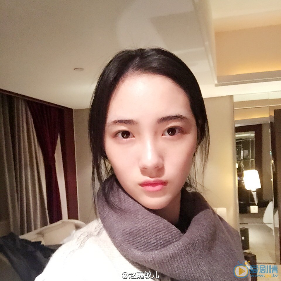 赵嘉敏自拍照 赵嘉敏高清写真_赵嘉敏高清剧照
