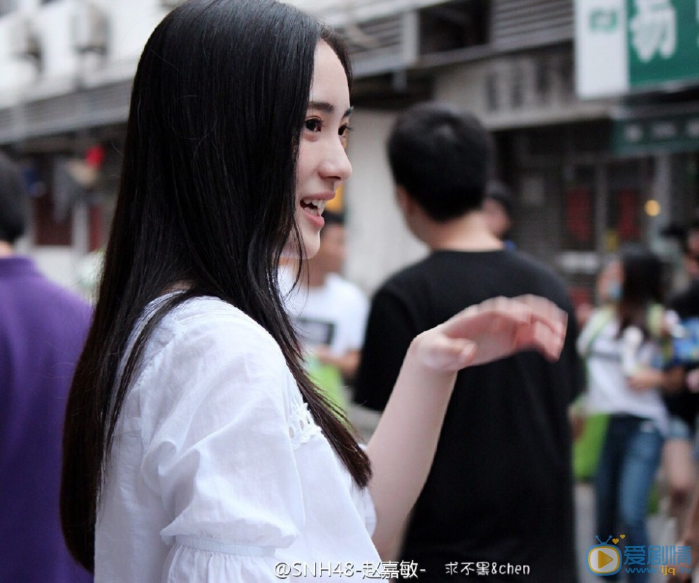 赵嘉敏机场照片 赵嘉敏高清写真_赵嘉敏高清剧照
