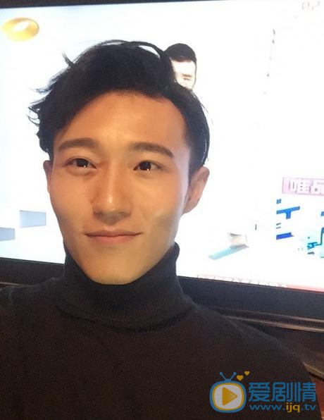 王森生活照 王森高清写真_王森高清剧照