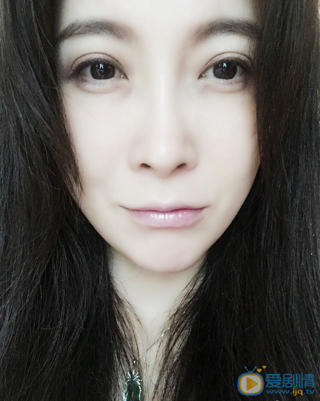 张棪琰生活照 张棪琰高清写真_张棪琰高清剧照