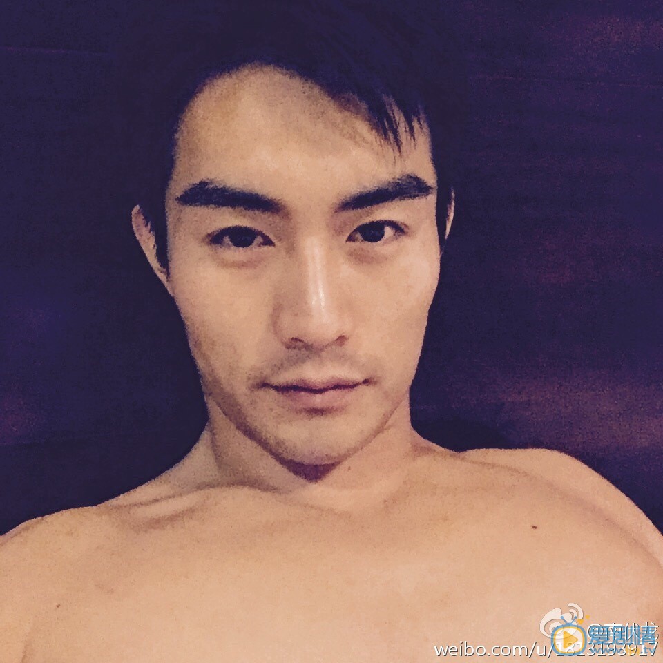 南伏龙健身照 南伏龙高清写真_南伏龙高清剧照