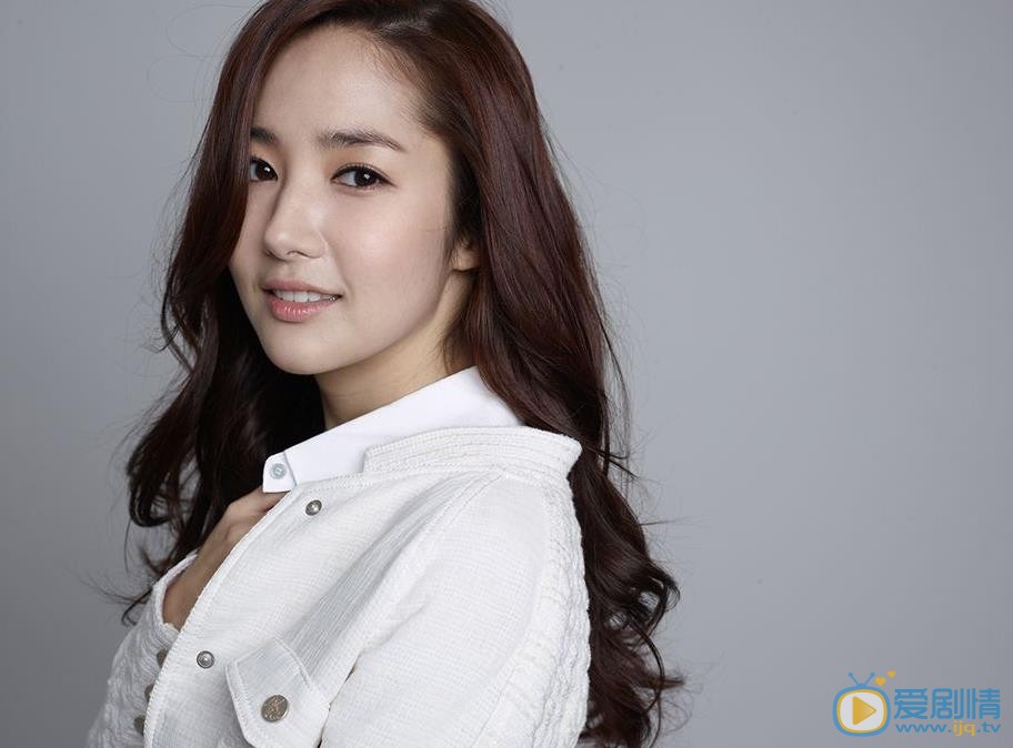 朴敏英时尚写真大片 朴敏英高清写真_朴敏英高清剧照