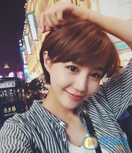 李欣燃生活照 李欣燃高清写真_李欣燃高清剧照