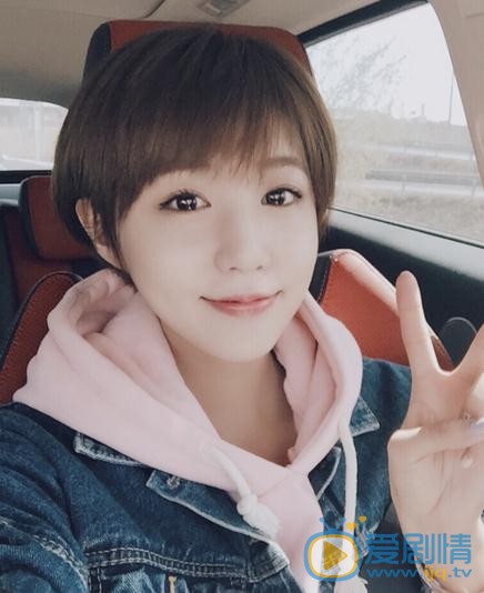 李欣燃生活照 李欣燃高清写真_李欣燃高清剧照