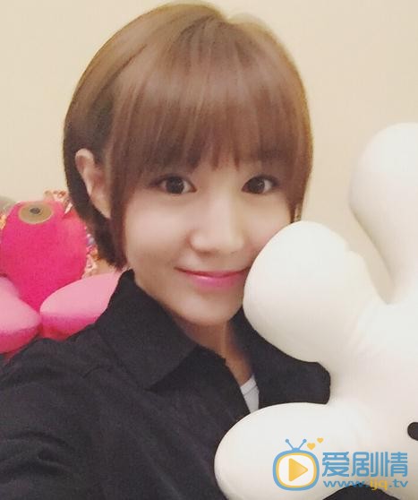 李欣燃生活照 李欣燃高清写真_李欣燃高清剧照