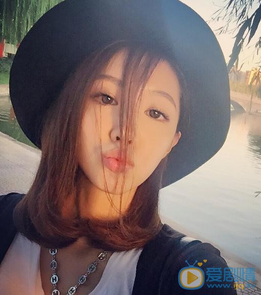 李欣燃生活照 李欣燃高清写真_李欣燃高清剧照
