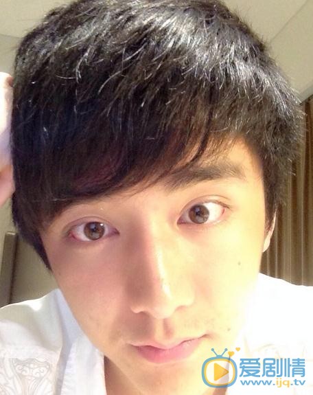 张新成生活照 张新成高清写真_张新成高清剧照