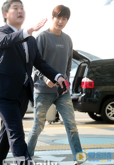 李敏镐机场照 李敏镐高清写真_李敏镐高清剧照