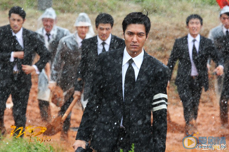 李敏镐《江南1970》剧照 李敏镐高清写真_李敏镐高清剧照