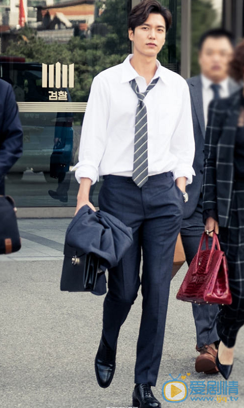 李敏镐《蓝色海洋的传说》剧照 李敏镐高清写真_李敏镐高清剧照