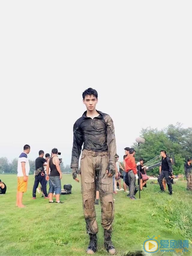 龚俊片场照 龚俊高清写真_龚俊高清剧照