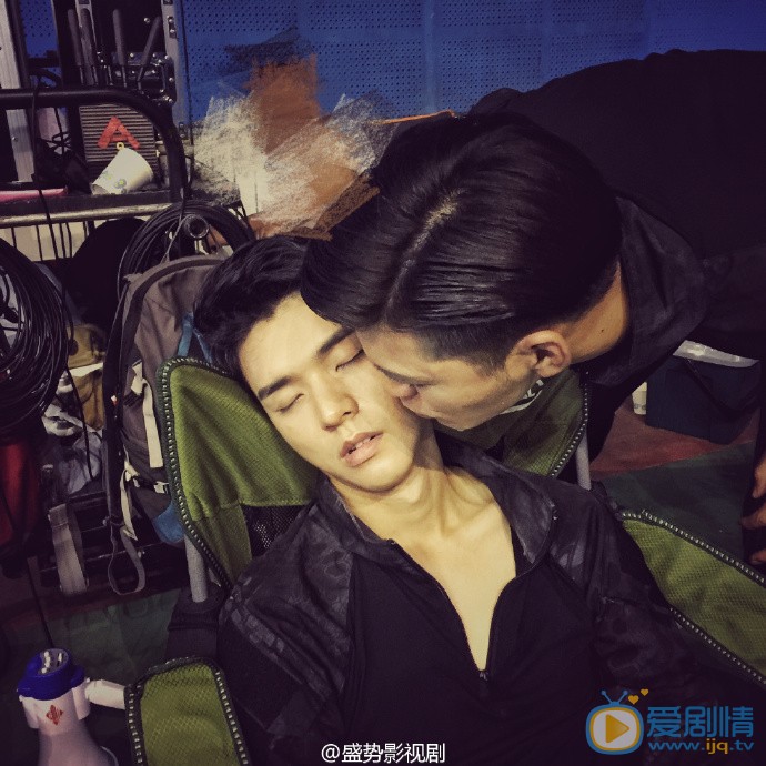 龚俊片场照 龚俊高清写真_龚俊高清剧照