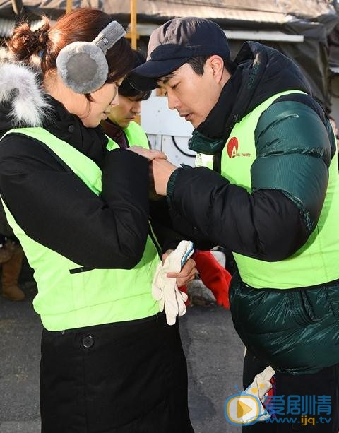 权相佑公益照 权相佑高清写真_权相佑高清剧照