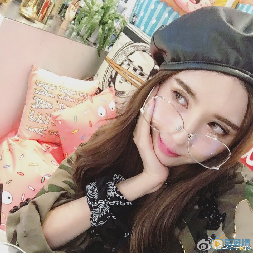 李乔丹生活照 李乔丹高清写真_李乔丹高清剧照