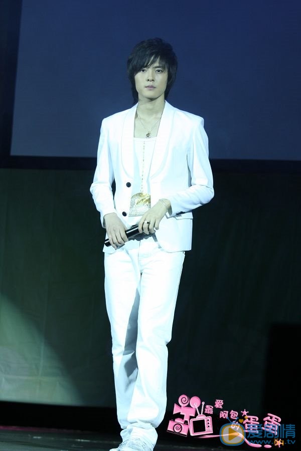 付辛博演唱会 付辛博高清写真_付辛博高清剧照