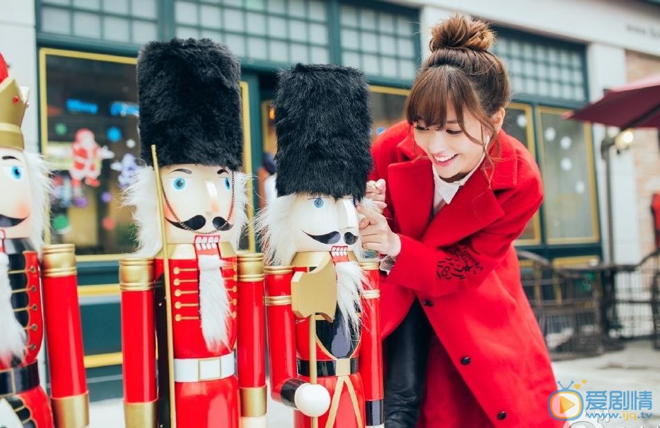 金莎街头随拍 金莎高清写真_金莎高清剧照